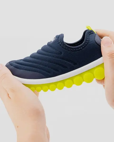 Light and flexible